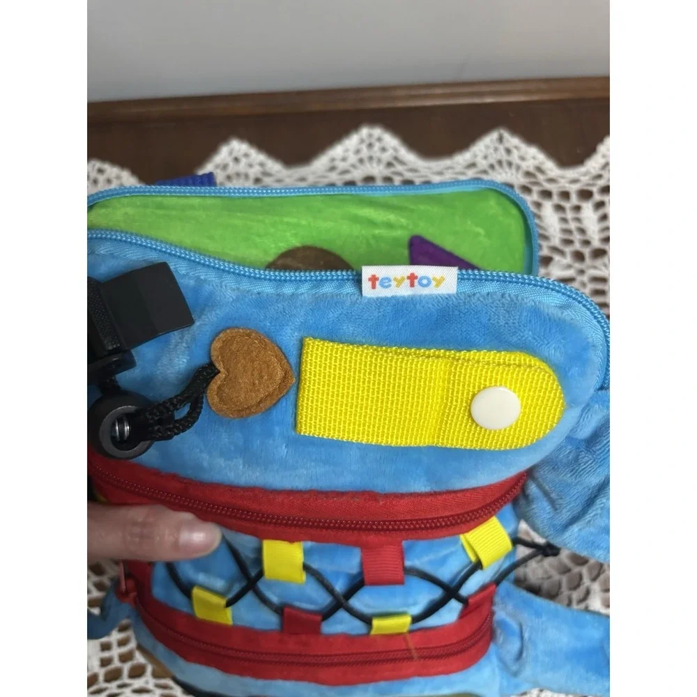 Teytoy Sensory Buckle Pillow Toys for Toddlers Travel Fine‎ Motor Skills